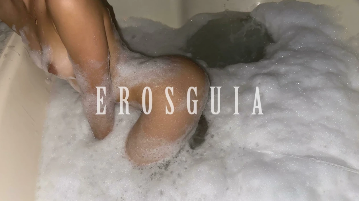 Beijos na boca, Fetichismo, Atenção à casais, Oral com camisinha, Oral sem camisinha, Chuva dourada, Ejaculação corpo, Massagem erótica, Festas i eventos, Atenção à mulheres, Despedida de solteiro: garotas de programa em Vitória da Conquista