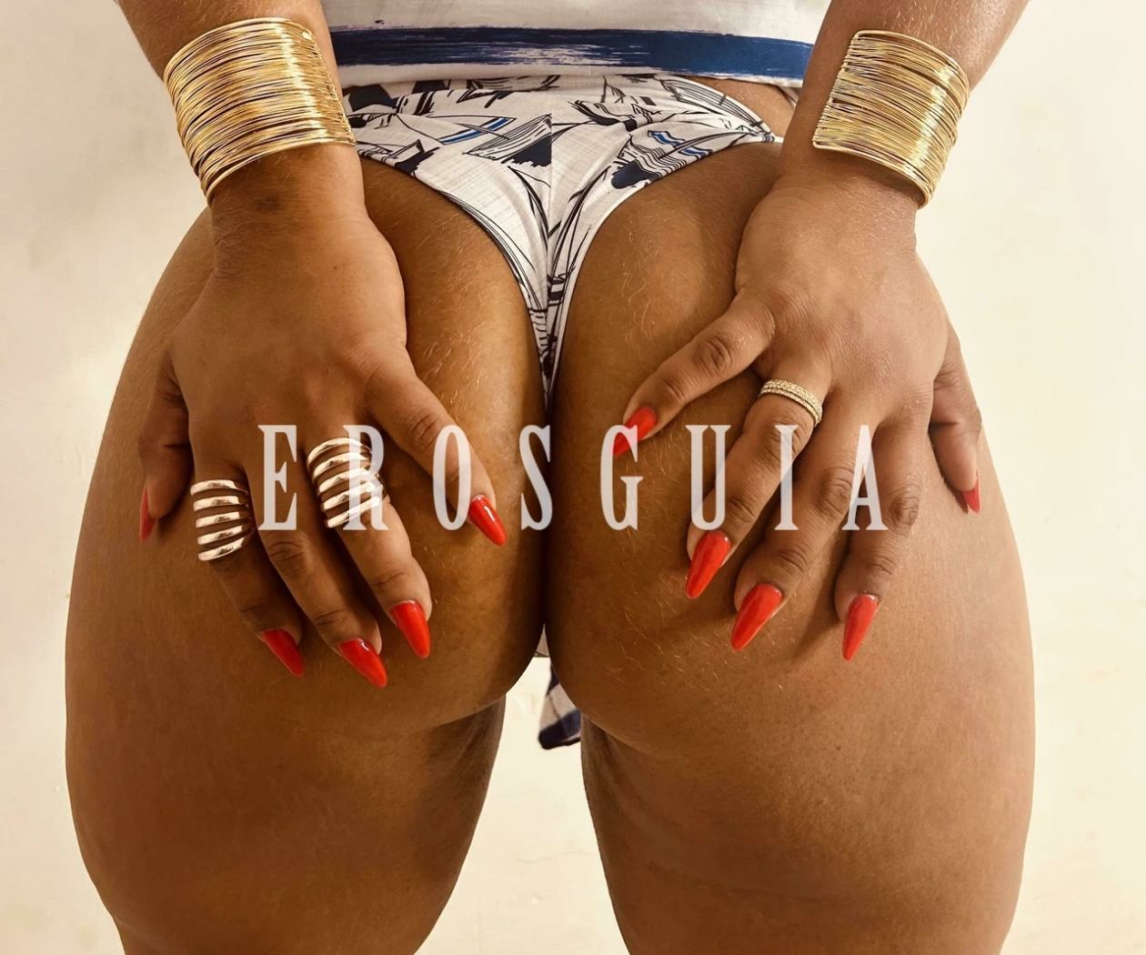 Beijos na boca, Fetichismo, Atenção à casais, Sexo anal, Namoradinha, Fantasias e figurinos, Lingerie, Atenção à deficientes físicos, Despedida de solteiro: garotas de programa em Brasília