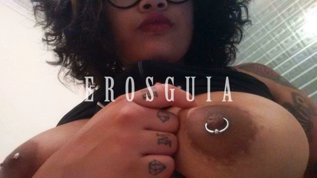 Beijos na boca, Fetichismo, Atenção à casais, Oral com camisinha, Oral sem camisinha, Squirting, Sado submissa, Chuva dourada, Beijo negro, Cubana, Sexo anal, Garganta profunda, Lésbica, Beijo branco, Ejaculação corpo, Namoradinha, Oral até o final, Duplas, Sado dominadora, Fantasias e figurinos, Massagem erótica, Strap on, Trios, Ejaculação facial, PSE, Sado suave, Sado duro, Lingerie, Festas i eventos, Fisting Anal, Atenção à deficientes físicos, Atenção à mulheres, Despedida de solteiro, Orgia, Face fucking, Fisting vaginal, Sexcam: garotas de programa em Itajaí