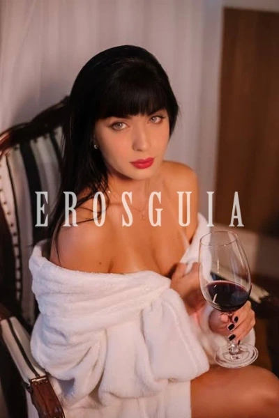 Marinna Montéz, Acompanhante em Curitiba 41987790733