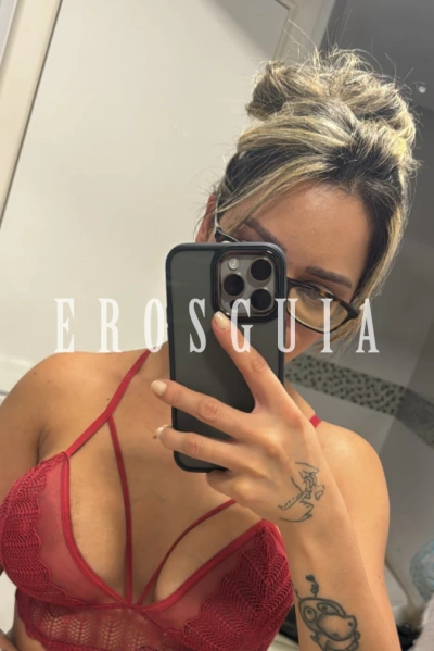 Love, Acompanhante em Marília 47992173583