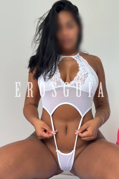 Camila Ferrari, Acompanhante em Salvador 71982396426