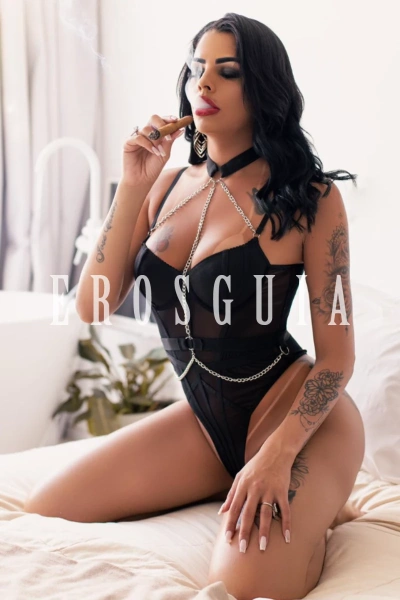 Julinha Tavares, travesti em Rio de Janeiro 24998445966