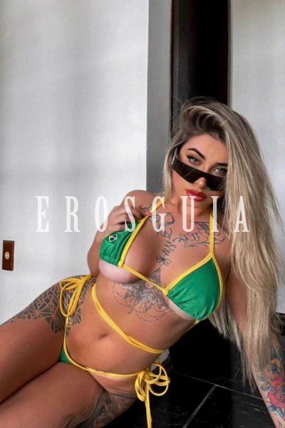 Larissa, Acompanhante em Arapiraca 42984236074
