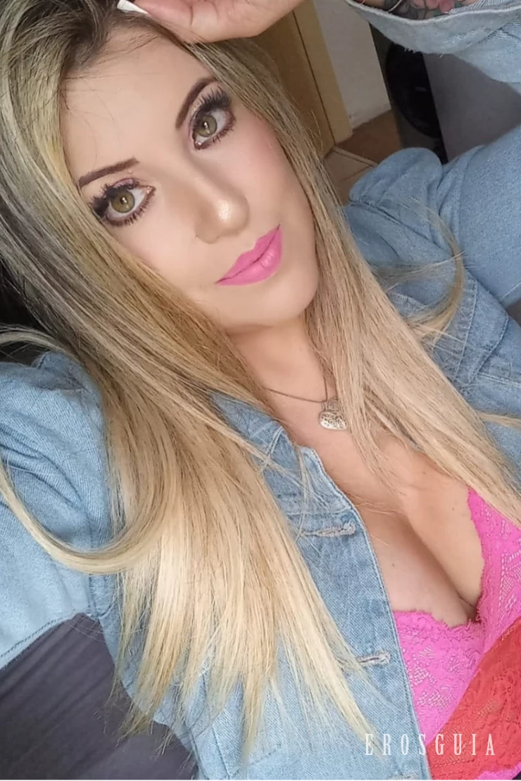 stories-slider-content