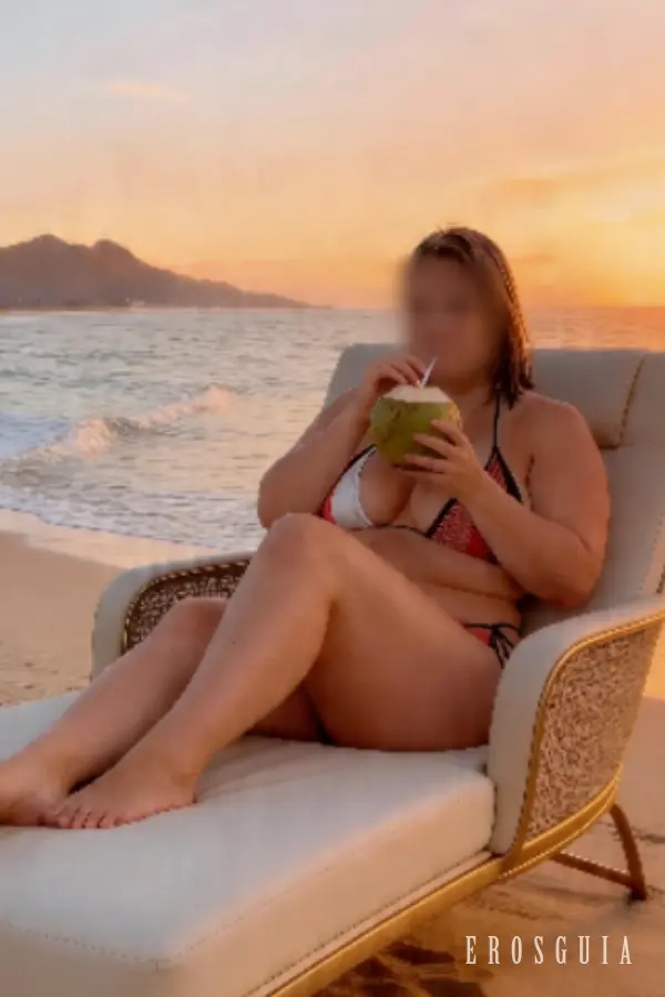 stories-slider-content