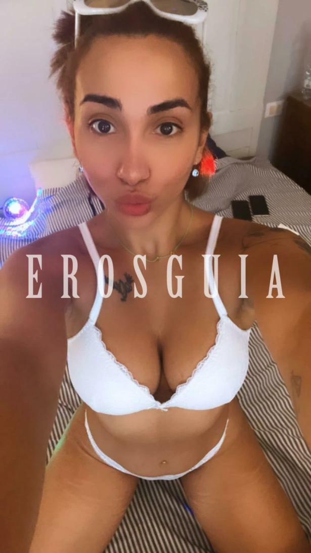 Beijos na boca, Fetichismo, Oral sem camisinha, Chuva dourada, Sexo anal, Garganta profunda, Namoradinha, Sado dominadora, Massagem erótica, Lingerie, Ativa, Passiva, Experta principiantes, Orgia: travesti em Manaus