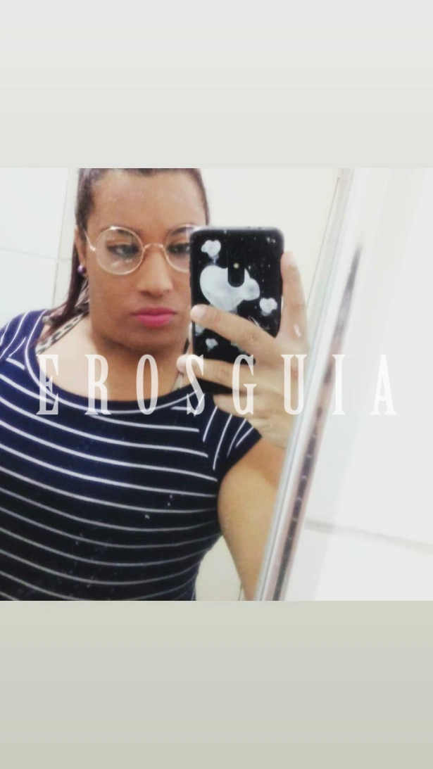 Travestis, Beijos na boca, Oral com camisinha, Oral sem camisinha