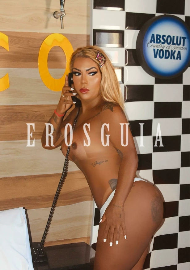 Beijos na boca, Fetichismo, Atenção à casais, Oral sem camisinha, Chuva dourada, Beijo negro, Sexo anal, Garganta profunda, Ejaculação corpo, Namoradinha, Oral até o final, Duplas, Sado dominadora, Massagem erótica, Trios, Ejaculação facial, Lingerie, Ativa, Passiva, Inversao de papéis, Brinquedos secuais, Sem limite, Festas i eventos, Versatil, Atenção à deficientes físicos, Despedida de solteiro, Orgia, Sexcam: travesti em São Luís