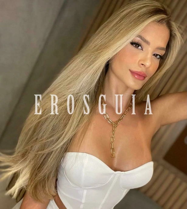 Beijos na boca, Fetichismo, Atenção à casais, Oral com camisinha, Chuva dourada, Ejaculação corpo, Namoradinha, Oral até o final, Fantasias e figurinos, Massagem erótica, Lingerie, Festas i eventos, Atenção à deficientes físicos: garotas de programa em Maringá