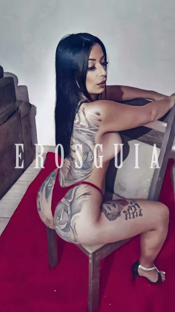 Beijos na boca, Atenção à casais, Oral com camisinha, Oral sem camisinha, Garganta profunda, Lésbica, Ejaculação corpo, Namoradinha, Ejaculação facial, Lingerie, Festas i eventos, Despedida de solteiro: garotas de programa em Curitiba