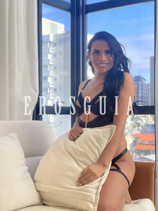 Bruna santos, travesti em Porto Alegre