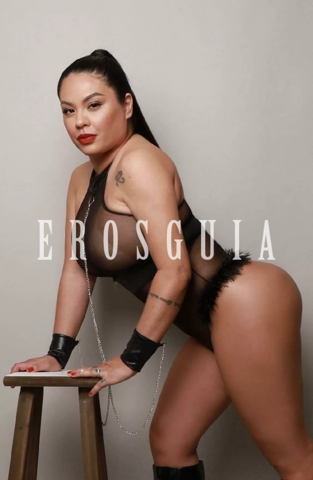 Beijos na boca, Atenção à casais, Oral sem camisinha, Chuva dourada, Beijo negro, Lésbica, Ejaculação corpo, Namoradinha, Oral até o final, Duplas, Fantasias e figurinos, Ejaculação facial, Lingerie, Festas i eventos, Atenção à deficientes físicos, Atenção à mulheres, Despedida de solteiro, Orgia, Sexcam: garotas de programa em São Paulo