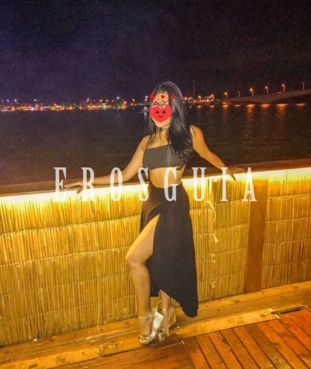Fetichismo, Atenção à casais, Oral com camisinha, Namoradinha, Fantasias e figurinos, Massagem erótica, Lingerie, Festas i eventos, Sexcam: garotas de programa em Brasília