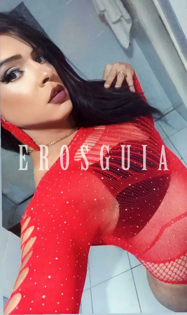 Beijos na boca, Fetichismo, Oral com camisinha, Oral sem camisinha, Sado submissa, Chuva dourada, Beijo negro, Sexo anal, Garganta profunda, Ejaculação corpo, Namoradinha, Oral até o final, Sado dominadora, Fantasias e figurinos, Massagem erótica, Trios, Ejaculação facial, Lingerie, Ativa, Passiva, Inversao de papéis, Brinquedos secuais, Sem limite, Festas i eventos, Fisting Anal, Versatil, Experta principiantes, Atenção à deficientes físicos, Despedida de solteiro, Orgia, Face fucking, Sexcam: travesti em Recife