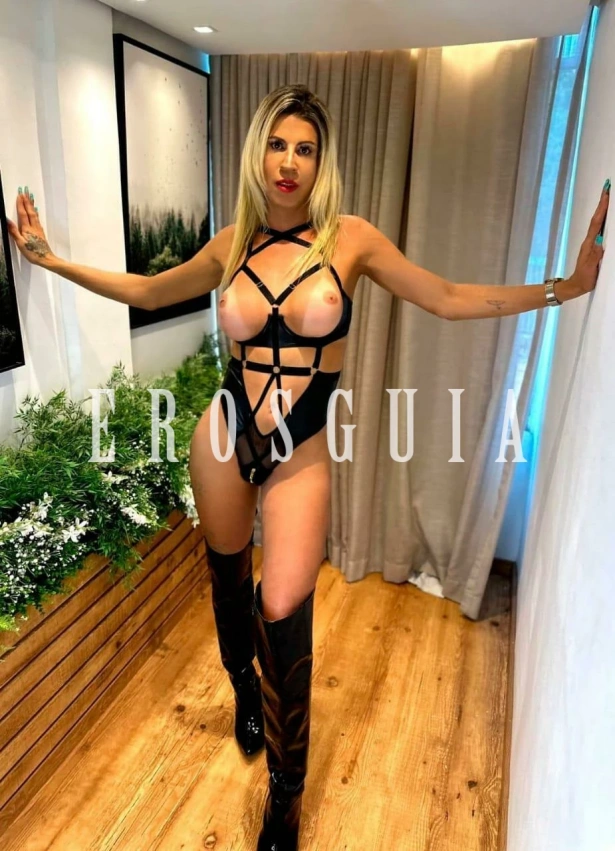 Lorena, travesti em Marília
