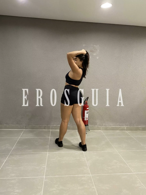 Beijos na boca, Fetichismo, Atenção à casais, Oral com camisinha, Oral sem camisinha, Beijo negro, Sexo anal, Garganta profunda, Ejaculação corpo, Namoradinha, Oral até o final, Duplas, Massagem erótica, Ejaculação facial, Lingerie, Festas i eventos, Atenção à deficientes físicos, Atenção à mulheres, Despedida de solteiro, Orgia, Sexcam: garotas de programa em Jandira