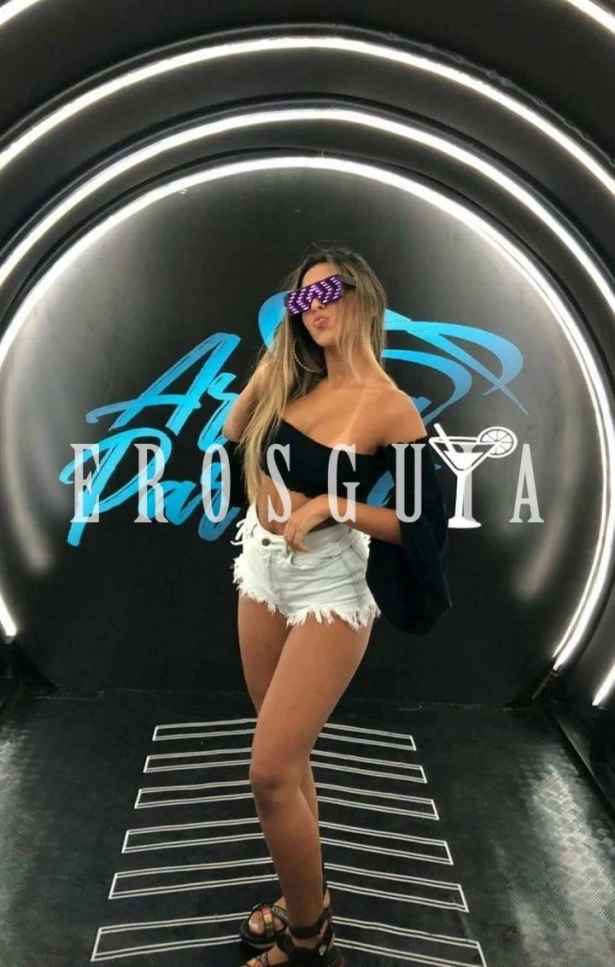 Beijos na boca, Fetichismo, Atenção à casais, Oral com camisinha, Oral sem camisinha, Squirting, Sado submissa, Chuva dourada, Beijo negro, Cubana, Sexo anal, Garganta profunda, Lésbica, Beijo branco, Ejaculação corpo, Namoradinha, Oral até o final, Duplas, Sado dominadora, Fantasias e figurinos, Massagem erótica, Strap on, Trios, Ejaculação facial, PSE, Sado suave, Lingerie, Festas i eventos, Atenção à deficientes físicos, Atenção à mulheres, Despedida de solteiro, Orgia, Face fucking, Sexcam: garotas de programa em Guarulhos