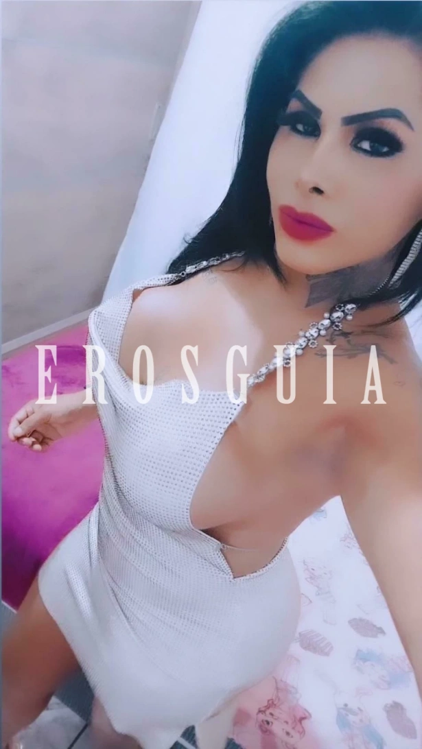 Monique, travesti em Cuiabá