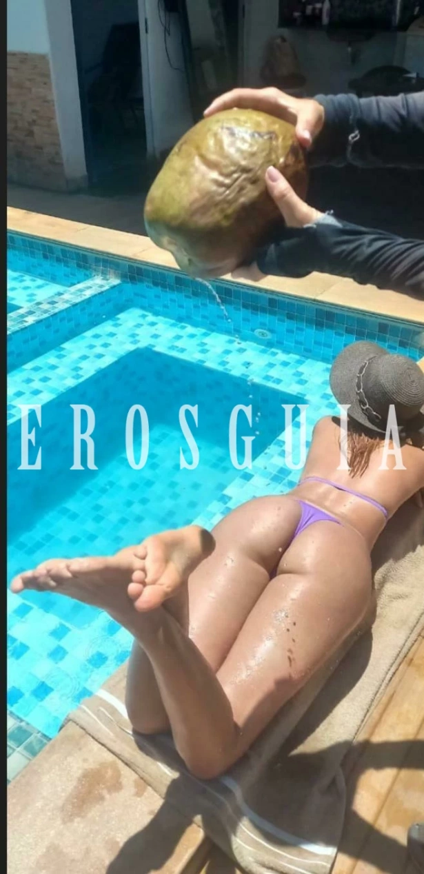 Beijos na boca, Fetichismo, Atenção à casais, Oral com camisinha, Oral sem camisinha, Sado submissa, Garganta profunda, Ejaculação corpo, Namoradinha, Oral até o final, Duplas, Sado dominadora, Fantasias e figurinos, Massagem erótica, Trios, Ejaculação facial, Sado suave, Sado duro, Lingerie, Festas i eventos, Atenção à deficientes físicos, Atenção à mulheres, Despedida de solteiro, Orgia, Face fucking, Sexcam: garotas de programa em Uberlândia