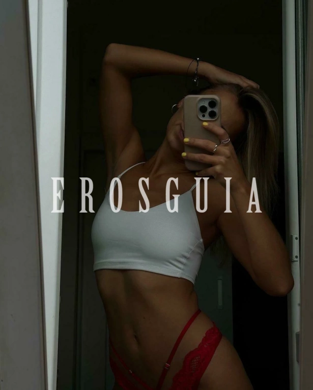 Beijos na boca, Fetichismo, Atenção à casais, Oral com camisinha, Oral sem camisinha, Sado submissa, Chuva dourada, Beijo negro, Sexo anal, Garganta profunda, Lésbica, Namoradinha, Oral até o final, Duplas, Fantasias e figurinos, Massagem erótica, Trios, Lingerie, Festas i eventos, Atenção à deficientes físicos, Atenção à mulheres, Despedida de solteiro, Orgia: garotas de programa em Guarulhos