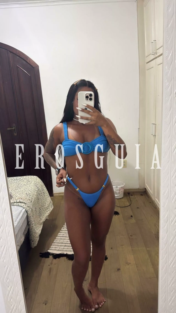 Fetichismo, Squirting, Chuva dourada, Beijo negro, Namoradinha, Sado dominadora, Fantasias e figurinos, Massagem erótica, Lingerie, Atenção à deficientes físicos: garotas de programa em Itajaí