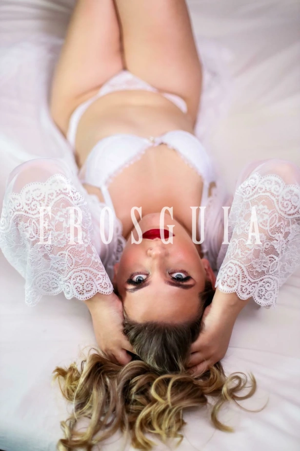 Beijos na boca, Fetichismo, Oral com camisinha, Oral sem camisinha, Sexo anal, Garganta profunda, Ejaculação corpo, Namoradinha, Oral até o final, Sado dominadora, Fantasias e figurinos, Massagem erótica, Lingerie, Festas i eventos, Atenção à deficientes físicos, Despedida de solteiro, Orgia: garotas de programa em Ponta Grossa
