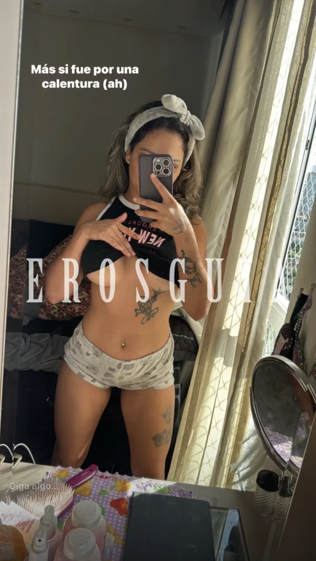 Beijos na boca, Fetichismo, Atenção à casais, Oral com camisinha, Oral sem camisinha, Sado submissa, Chuva dourada, Ejaculação corpo, Namoradinha, Duplas, Fantasias e figurinos, Lingerie, Festas i eventos, Atenção à mulheres, Despedida de solteiro, Sexcam: garotas de programa em Marília