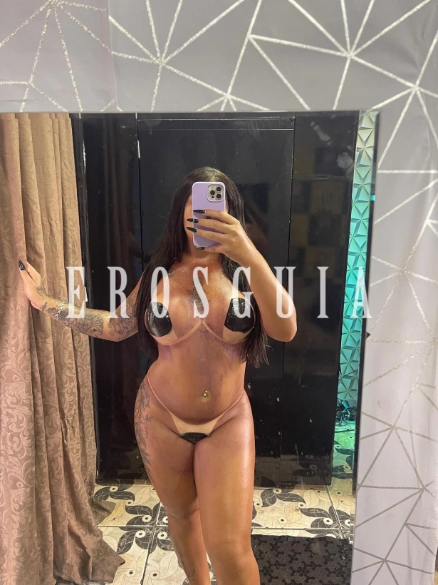 Beijos na boca, Fetichismo, Oral com camisinha, Oral sem camisinha, Sexo anal, Garganta profunda, Namoradinha, Oral até o final, Duplas, Ativa, Passiva, Sexcam: travesti em São Paulo