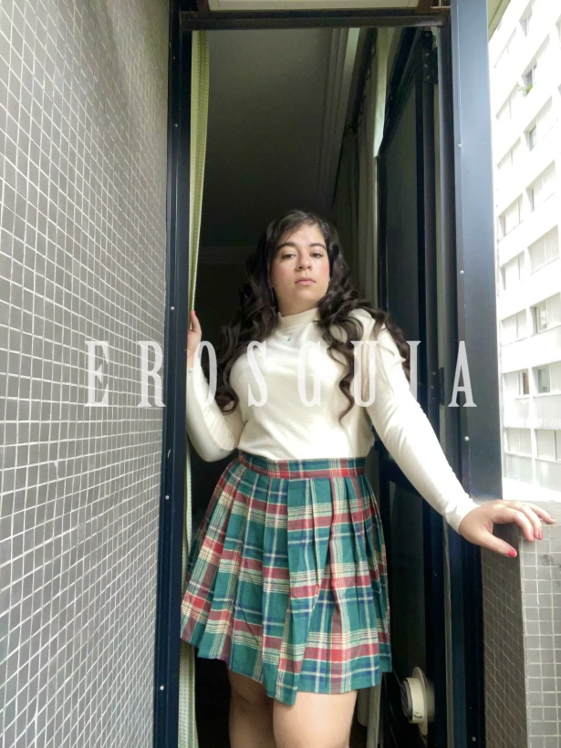 Thaís fiore, aís Fiore e sou uma acompanhante brasil