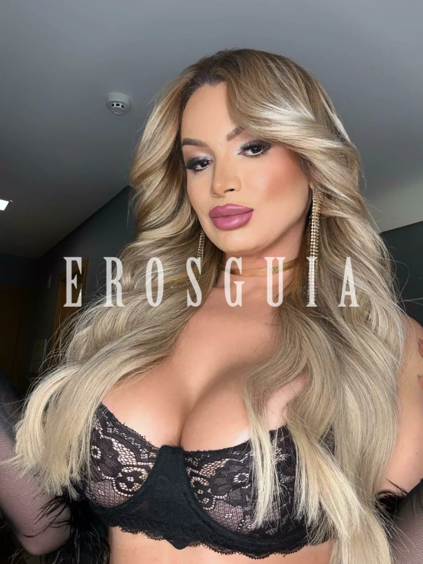 Beijos na boca, Fetichismo, Oral sem camisinha, Sexo anal, Namoradinha, Oral até o final, Ativa, Passiva, Sexcam: travesti em Goiânia