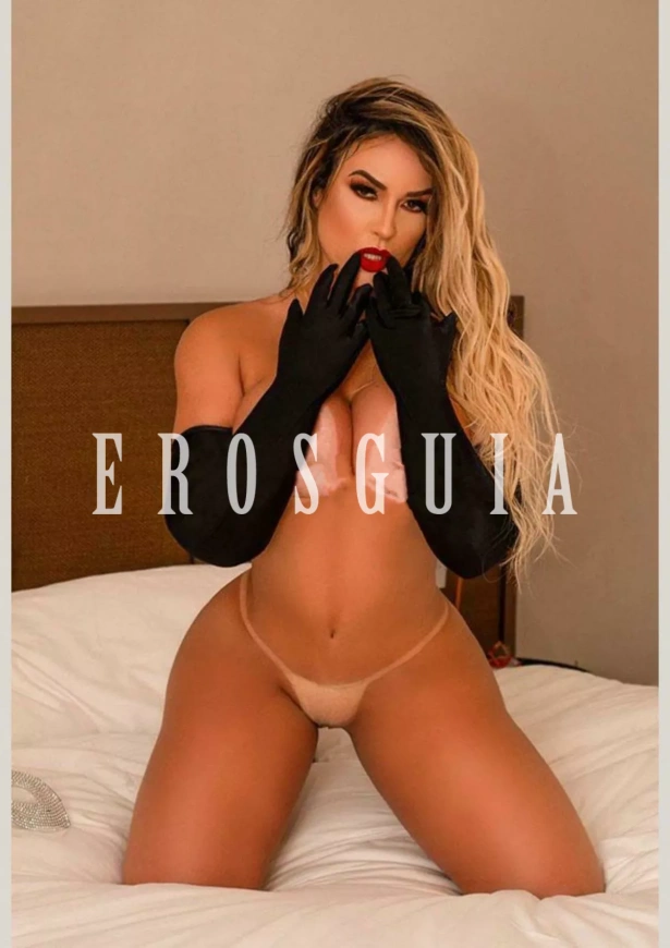 Beijos na boca, Fetichismo, Atenção à casais, Oral sem camisinha, Chuva dourada, Beijo negro, Sexo anal, Garganta profunda, Namoradinha, Oral até o final, Duplas, Massagem erótica, Ejaculação facial, Lingerie, Despedida de solteiro: garotas de programa em Rio de Janeiro