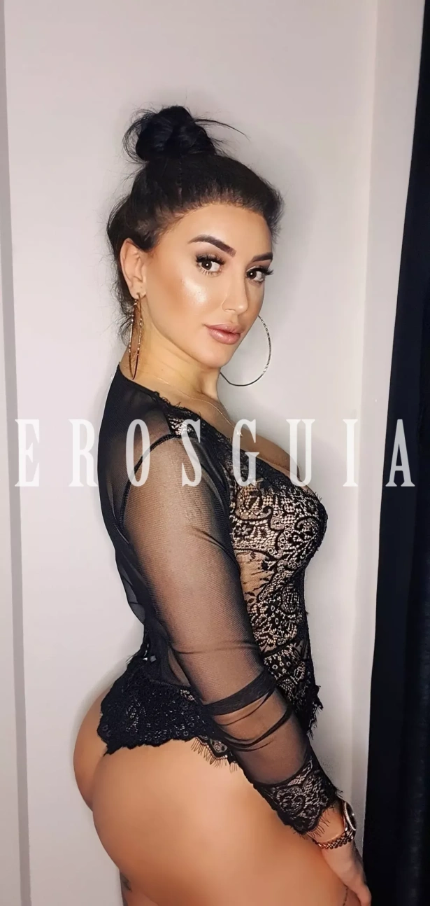 Bella, 18997232550