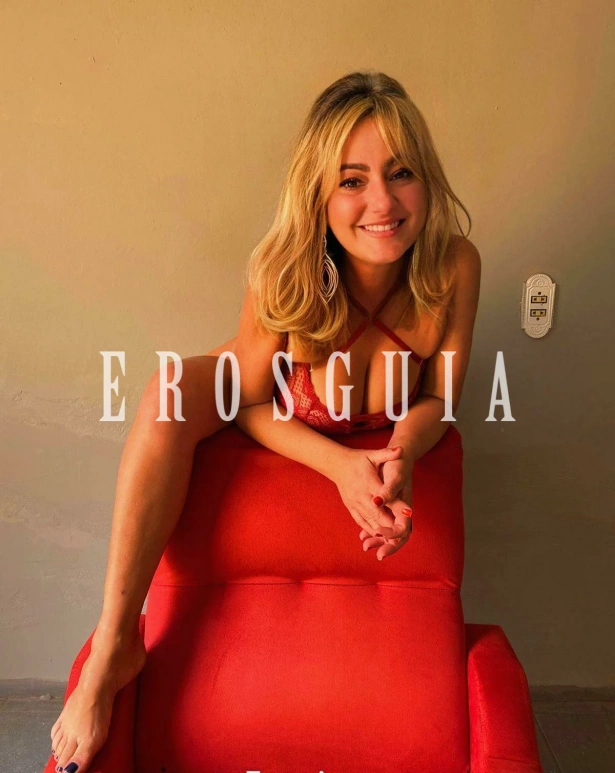 Fetichismo, Atenção à casais, Oral com camisinha, Oral sem camisinha, Beijo negro, Garganta profunda, Lésbica, Ejaculação corpo, Duplas, Fantasias e figurinos, Massagem erótica, Trios, Ejaculação facial, Sado suave, Lingerie, Festas i eventos, Atenção à deficientes físicos, Atenção à mulheres, Despedida de solteiro: garotas de programa em Americana