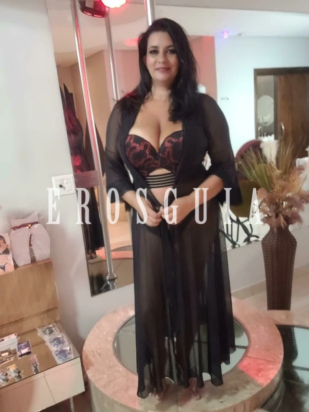 Beijos na boca, Atenção à casais, Oral com camisinha, Oral sem camisinha, Chuva dourada, Garganta profunda, Ejaculação corpo, Namoradinha, Oral até o final, Strap on, Ejaculação facial, PSE, Lingerie, Atenção à deficientes físicos, Face fucking, Sexcam: garotas de programa em Catanduva