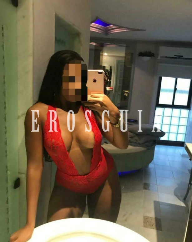 Beijos na boca, Fetichismo, Atenção à casais, Oral com camisinha, Oral sem camisinha, Sexo anal, Ejaculação corpo, Namoradinha, Duplas, Trios, Festas i eventos, Despedida de solteiro: garotas de programa em Salvador
