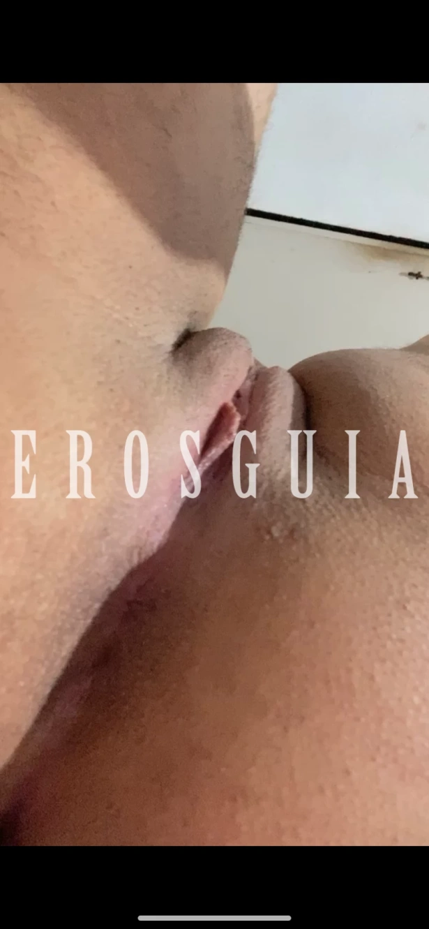 Fetichismo, Oral com camisinha, Squirting, Chuva dourada, Beijo negro, Cubana, Garganta profunda, Lésbica, Ejaculação corpo, Namoradinha, Oral até o final, Massagem erótica, Strap on, Ejaculação facial, Lingerie, Atenção à deficientes físicos, Atenção à mulheres, Face fucking, Sexcam: garotas de programa em Teixeira de Freitas