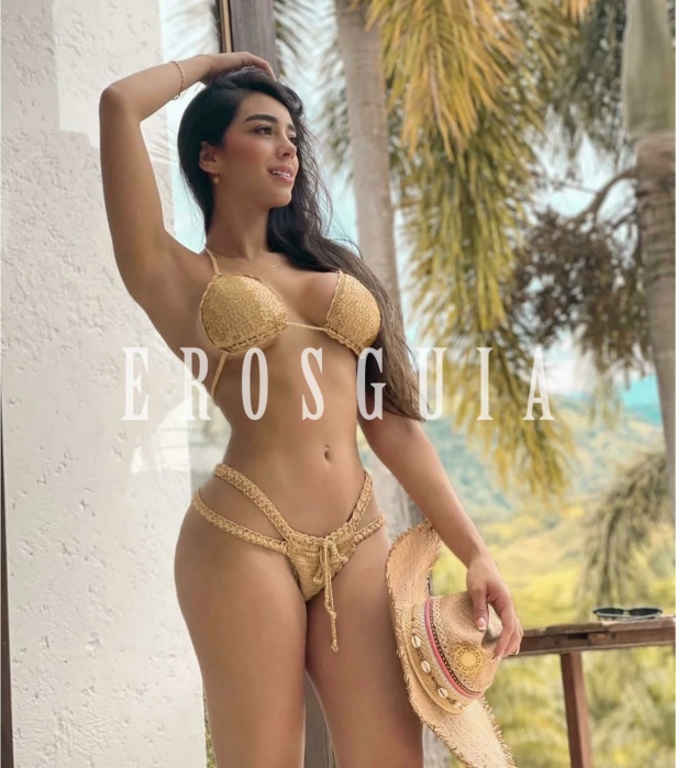 Beijos na boca, Fetichismo, Atenção à casais, Oral com camisinha, Oral sem camisinha, Squirting, Chuva dourada, Sexo anal, Garganta profunda, Lésbica, Beijo branco, Ejaculação corpo, Namoradinha, Oral até o final, Duplas, Fantasias e figurinos, Massagem erótica, Strap on, Trios, Ejaculação facial, Fisting Anal, Atenção à deficientes físicos, Atenção à mulheres, Despedida de solteiro, Orgia: garotas de programa em Rio de Janeiro
