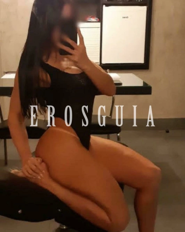 Beijos na boca, Atenção à casais, Oral com camisinha, Beijo negro, Garganta profunda, Beijo branco, Namoradinha, Duplas, Massagem erótica, Atenção à mulheres: garotas de programa em Curitiba