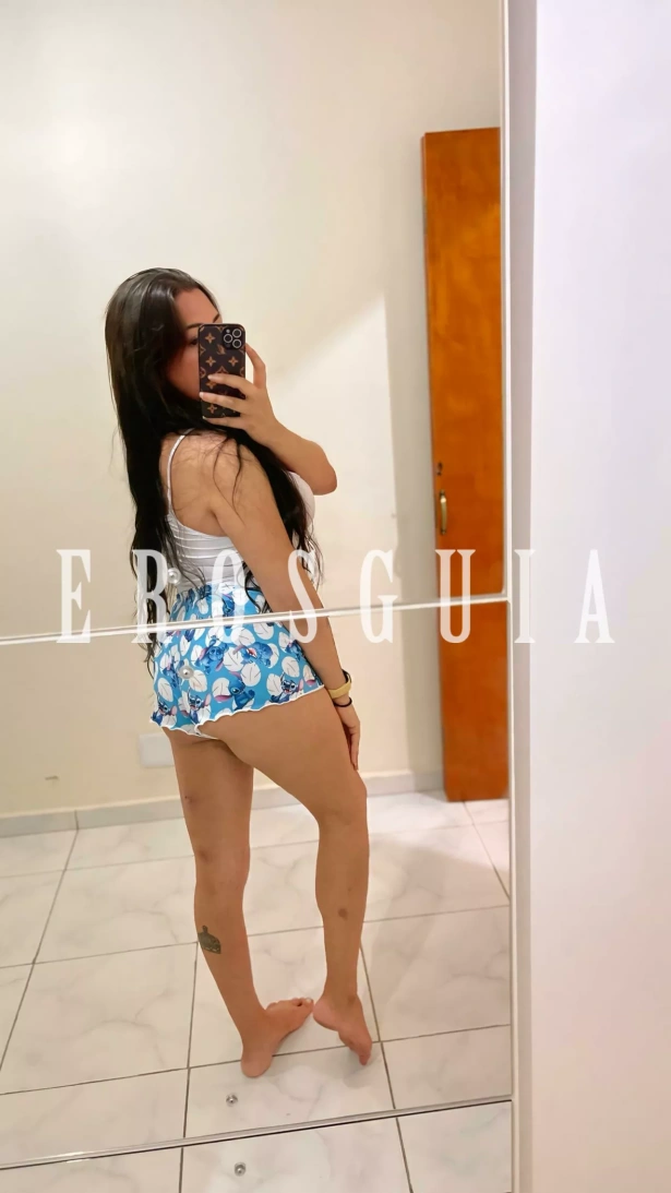 Beijos na boca, Fetichismo, Atenção à casais, Oral sem camisinha, Sexo anal, Garganta profunda, Ejaculação corpo, Namoradinha, Oral até o final, Ativa, Passiva, Versatil, Sexcam: travesti em ABC Paulista