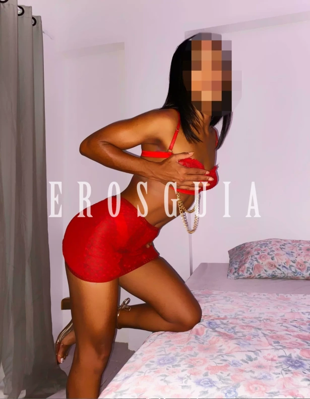 Beijos na boca, Fetichismo, Atenção à casais, Oral com camisinha, Oral sem camisinha, Squirting, Sado submissa, Chuva dourada, Beijo negro, Cubana, Sexo anal, Garganta profunda, Lésbica, Beijo branco, Ejaculação corpo, Namoradinha, Oral até o final, Duplas, Sado dominadora, Fantasias e figurinos, Massagem erótica, Strap on, Trios, Ejaculação facial, PSE, Sado suave, Sado duro, Lingerie, Festas i eventos, Fisting Anal, Atenção à deficientes físicos, Atenção à mulheres, Despedida de solteiro, Sexcam: garotas de programa em Salvador