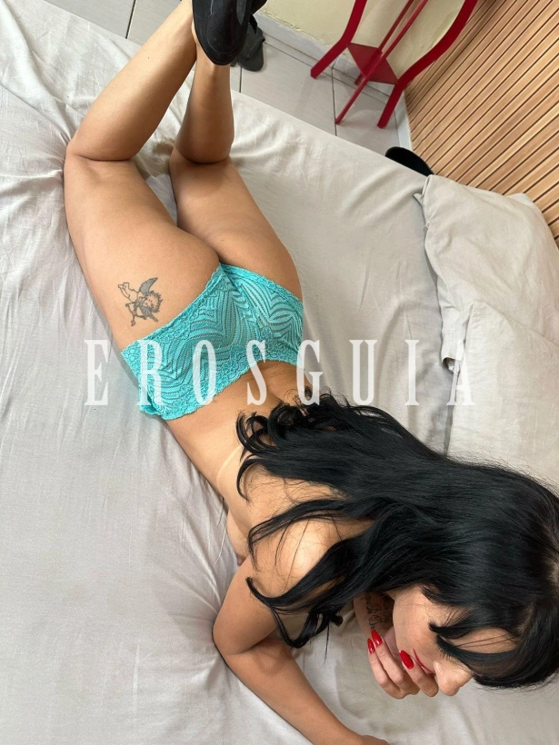 Beijos na boca, Fetichismo, Atenção à casais, Oral sem camisinha, Chuva dourada, Sexo anal, Garganta profunda, Ejaculação corpo, Namoradinha, Oral até o final, Duplas, Fantasias e figurinos, Massagem erótica, Trios, Ejaculação facial, Sado suave, Lingerie, Atenção à deficientes físicos, Atenção à mulheres, Sexcam: garotas de programa em Campinas