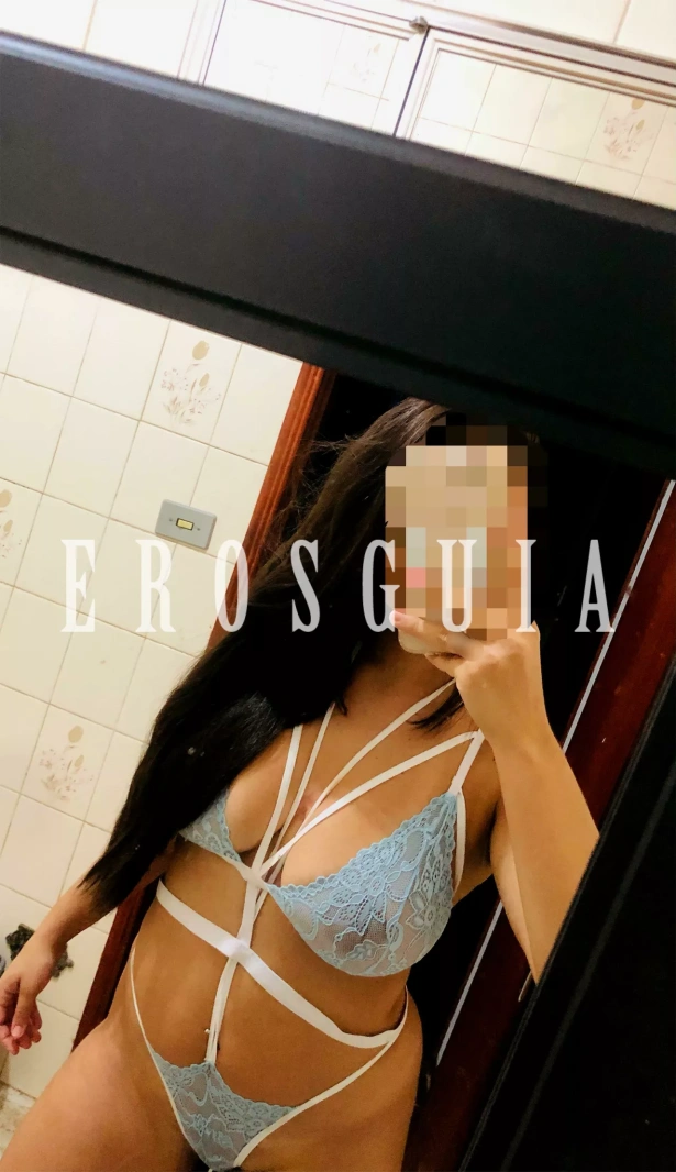 Beijos na boca, Fetichismo, Atenção à casais, Oral com camisinha, Oral sem camisinha, Squirting, Chuva dourada, Sexo anal, Garganta profunda, Lésbica, Ejaculação corpo, Namoradinha, Oral até o final, Duplas, Sado dominadora, Fantasias e figurinos, Massagem erótica, Trios, Ejaculação facial, Lingerie, Festas i eventos, Atenção à mulheres, Despedida de solteiro, Sexcam: garotas de programa em Campinas