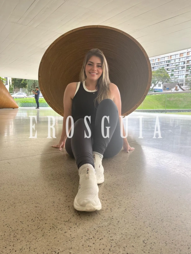 Beijos na boca, Atenção à casais, Oral sem camisinha, Squirting, Chuva dourada, Beijo negro, Sexo anal, Garganta profunda, Ejaculação corpo, Namoradinha, Oral até o final, Duplas, Massagem erótica, Ejaculação facial, Sado suave, Lingerie, Fisting Anal, Atenção à mulheres, Fisting vaginal, Sexcam: garotas de programa em Fortaleza