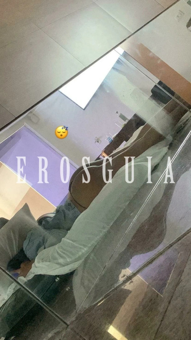 Beijos na boca, Fetichismo, Oral sem camisinha, Sado submissa, Oral até o final, Duplas, Massagem erótica, Passiva, Despedida de solteiro, Sexcam: travesti em João Pessoa