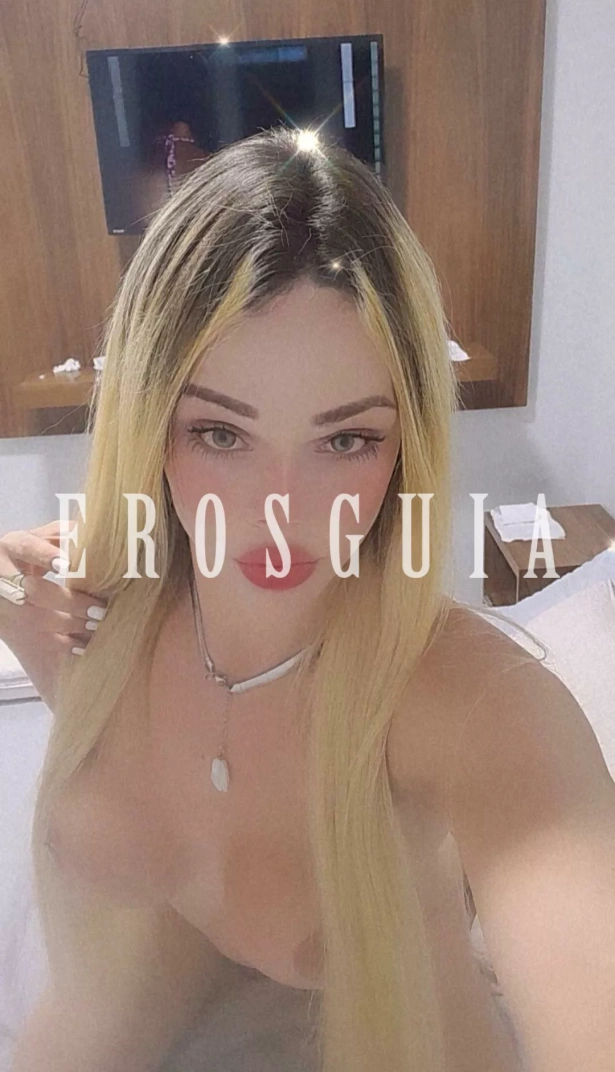 Fetichismo, Oral com camisinha, Sexo anal, Ativa, Passiva: travesti em Cuiabá