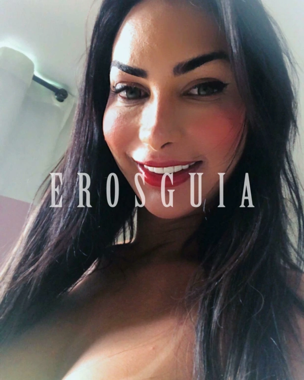 Beijos na boca, Atenção à casais, Sexo anal, Garganta profunda, Namoradinha, Duplas, Fantasias e figurinos, Trios, Lingerie, Ativa, Passiva, Inversao de papéis: travesti em Brasília