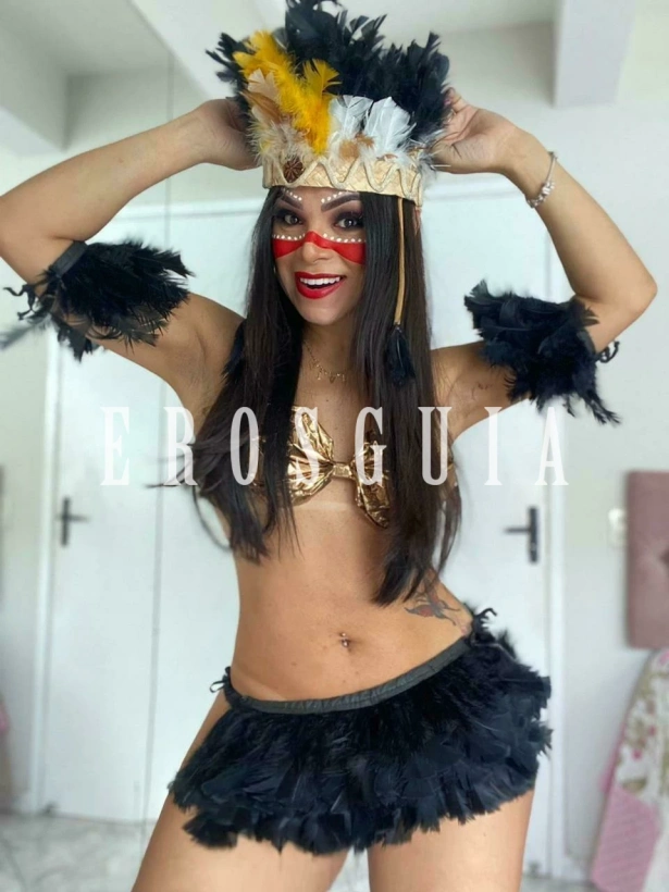 Beijos na boca, Oral sem camisinha, Chuva dourada, Sexo anal, Namoradinha, Lingerie, Ativa, Passiva, Inversao de papéis: travesti em Recife