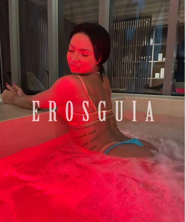 Giovanna , 42984427018