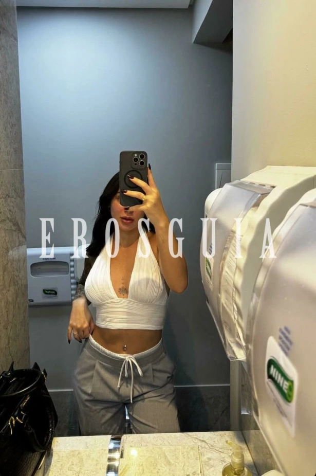 Fetichismo, Beijos na boca, Massagem erótica, Namoradinha, Oral sem camisinha, Sexcam, Atenção à casais, Sexo anal, Lésbica, Fisting Anal, Atenção à mulheres, Oral até o final: garotas de programa em Itajaí